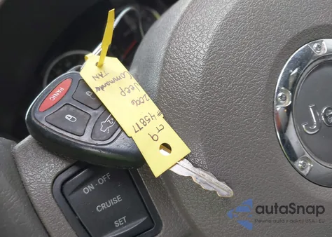 2006 Jeep Commander from USA, damaged, VIN 1J8HG48K06C266789